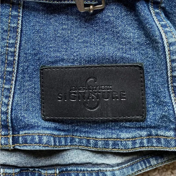 Jones New York Signature Jean Jacket - Picture 10 of 15